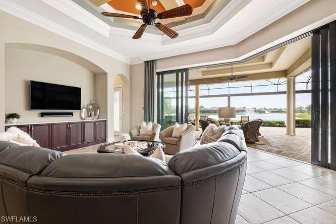 6622 Costa CIR