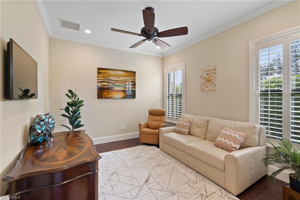 6622 Costa CIR