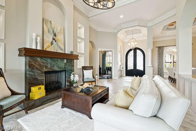 6622 Costa CIR