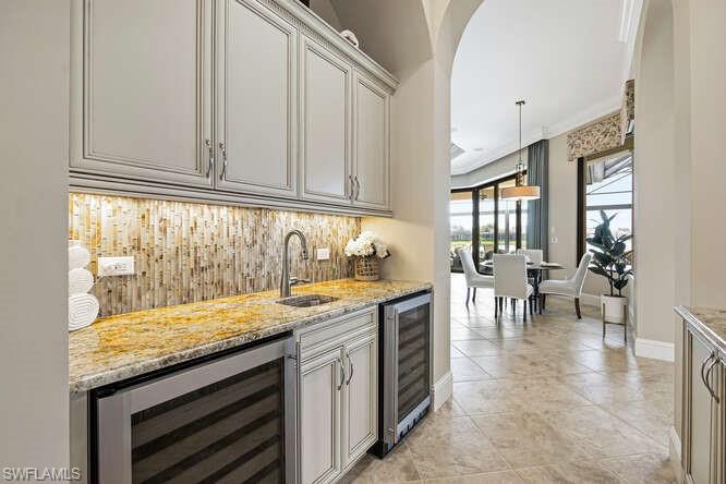 6622 Costa CIR