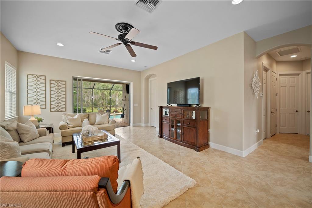 12421 Chrasfield Chase