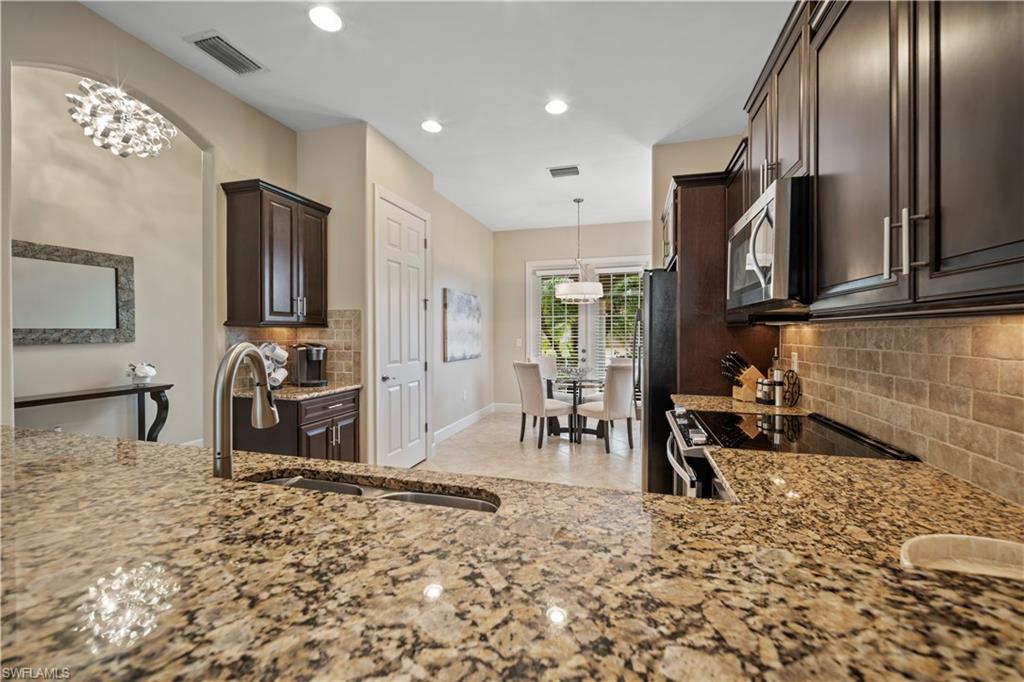 12421 Chrasfield Chase