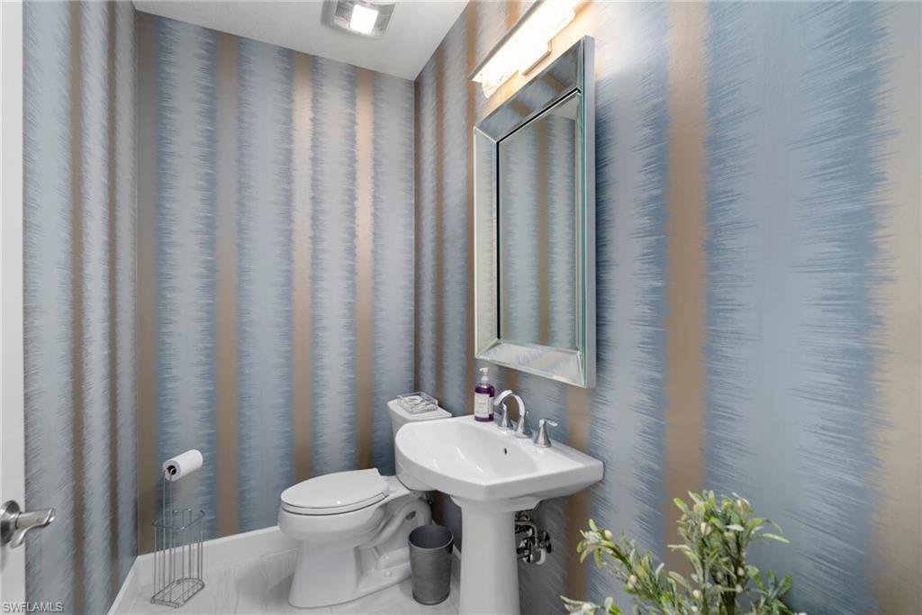 8016 Signature Club CIR # 101 Unit: 3-101