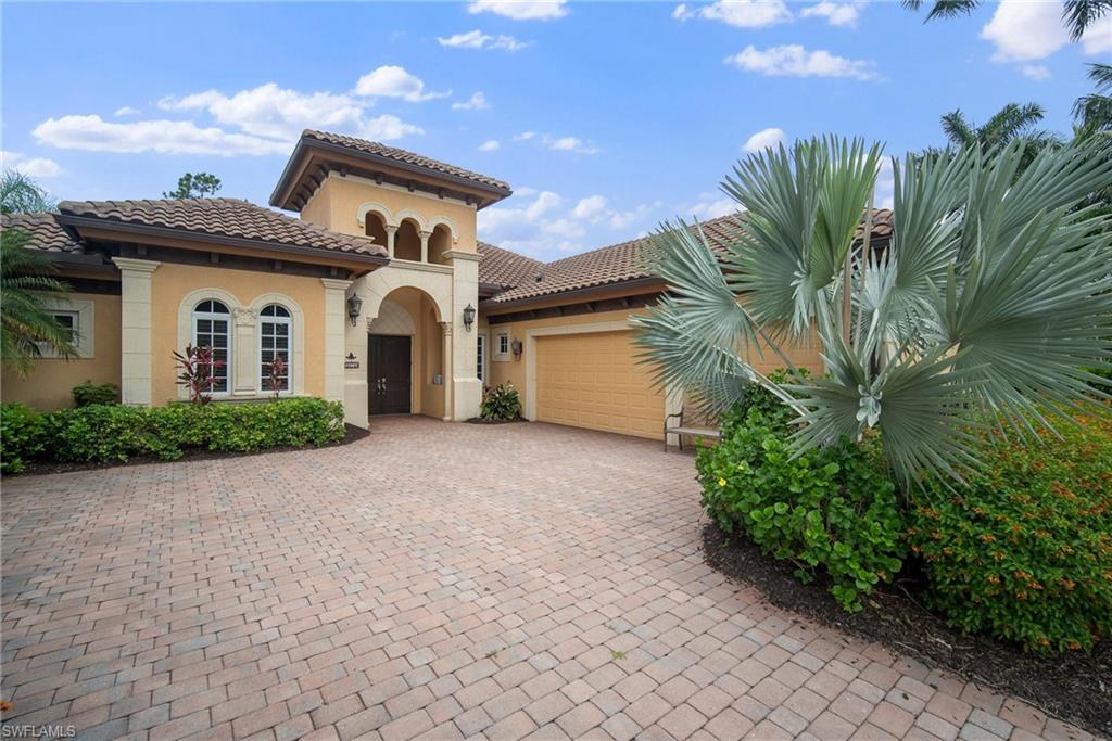 8874 Shenendoah CIR