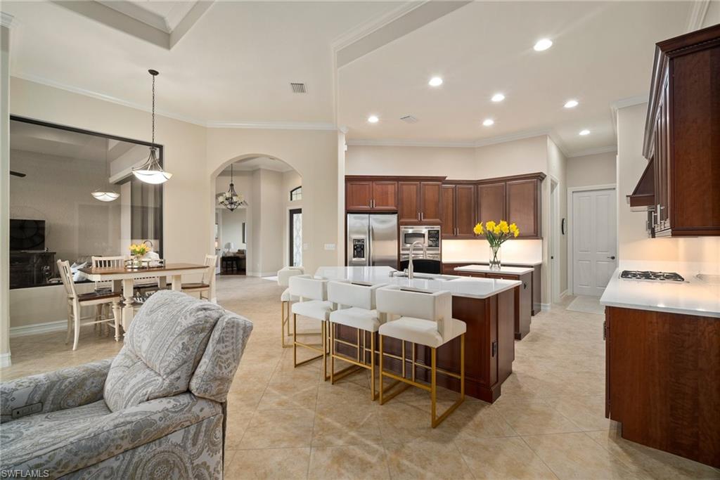 6494 Carema LN