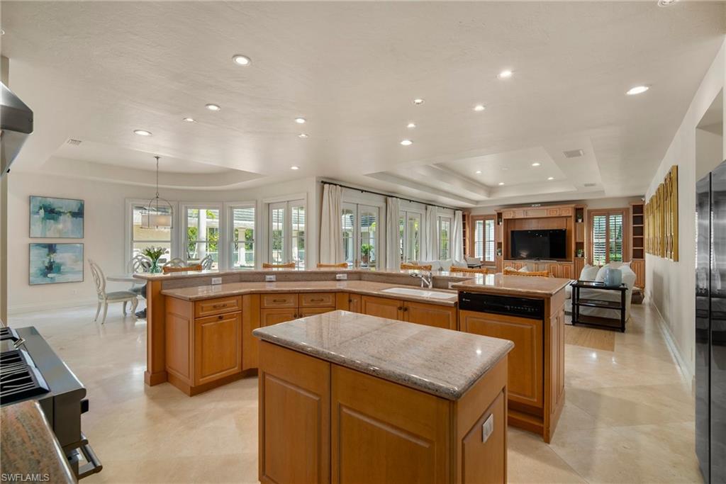 4441 Club Estates DR