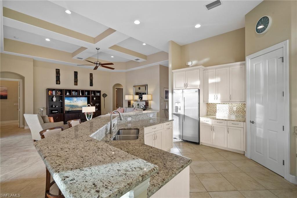 6375 Costa CIR