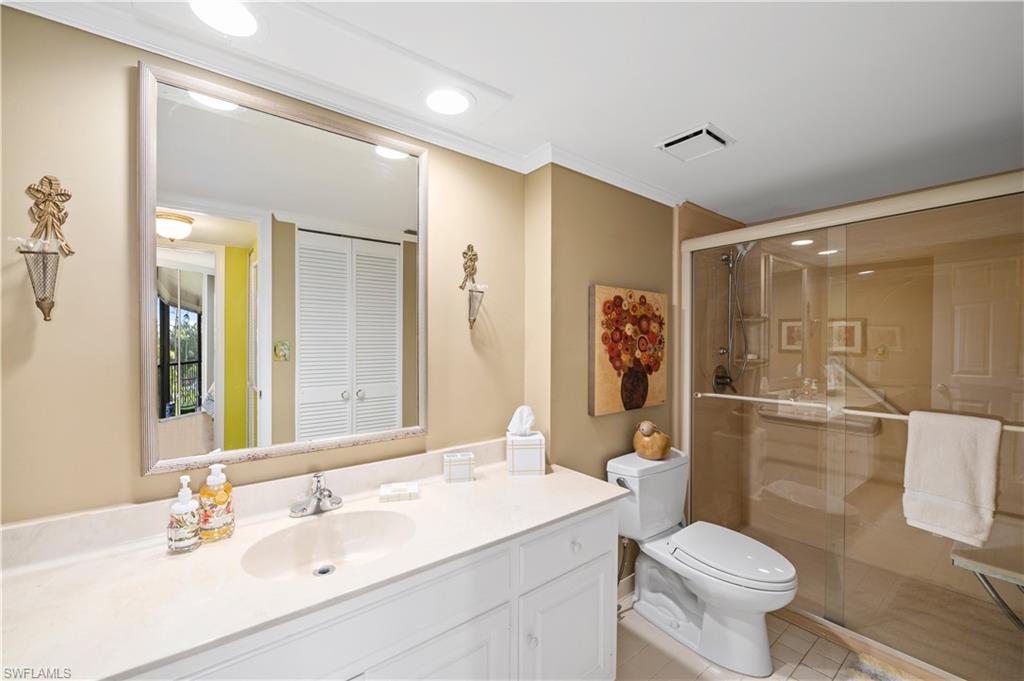 415 Augusta BLVD # 310