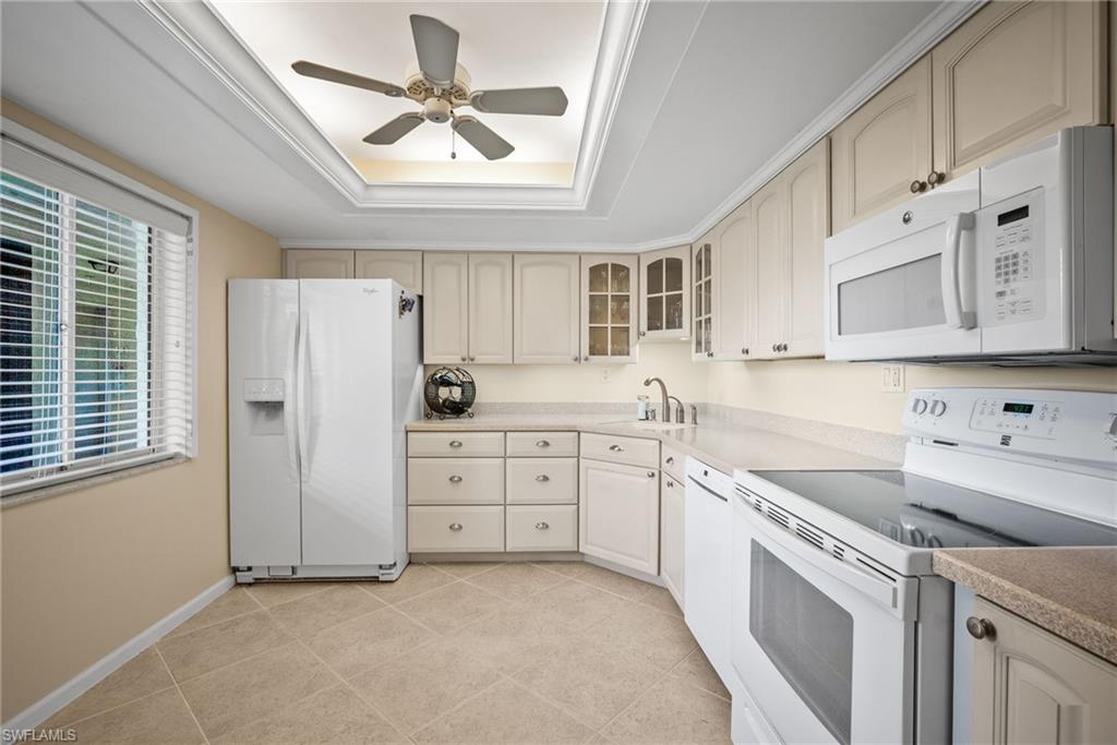 415 Augusta BLVD # 310