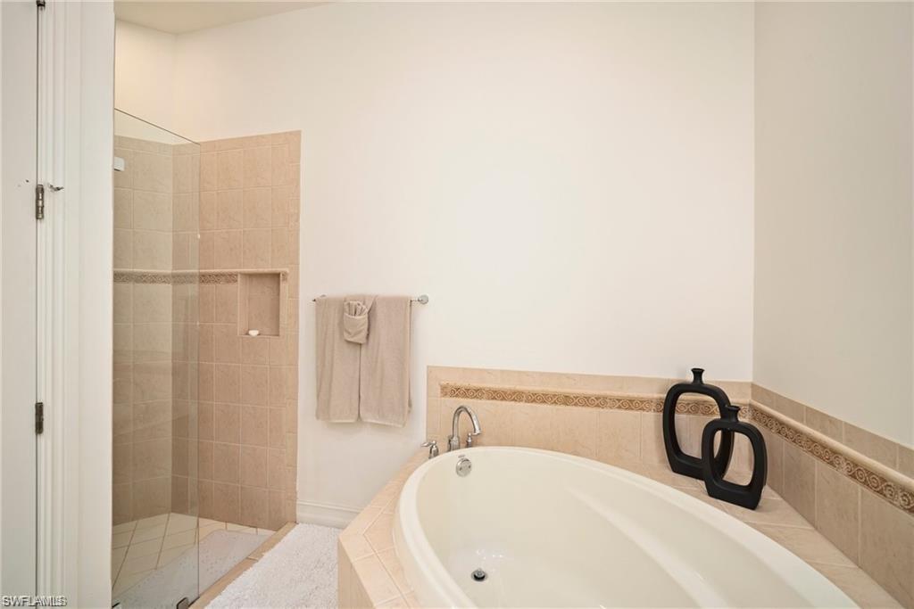 8519 Chase Preserve DR