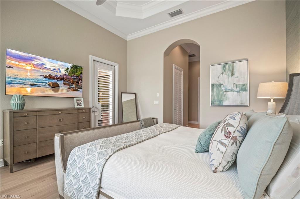 6420 Costa CIR