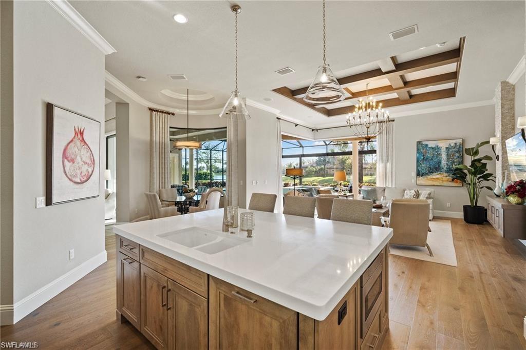 6604 Barbera LN