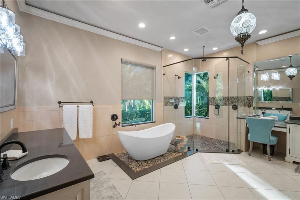 1805 Heritage TRL, NAPLES