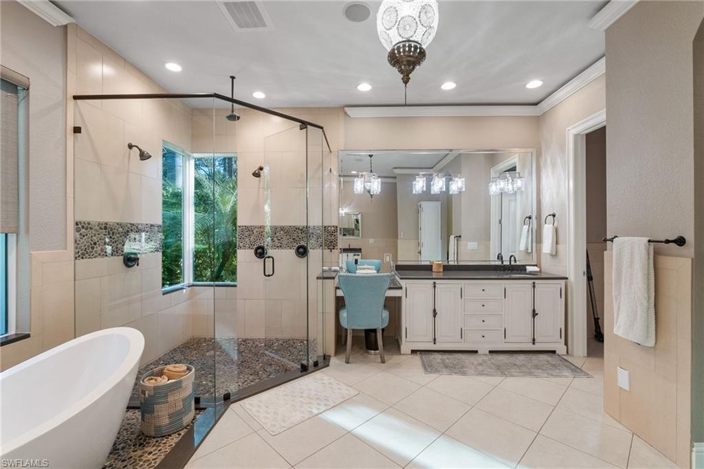 1805 Heritage TRL, NAPLES