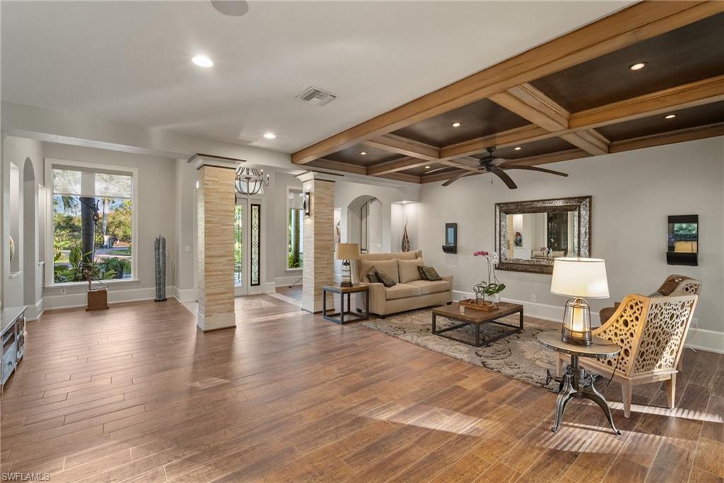 1805 Heritage TRL, NAPLES