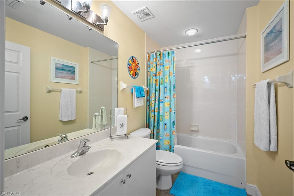 4455 Botanical Place CIR # 5, NAPLES Unit: 5
