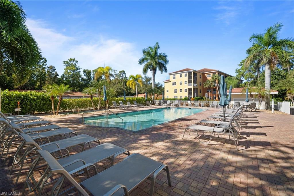 4455 Botanical Place CIR # 5, NAPLES Unit: 5