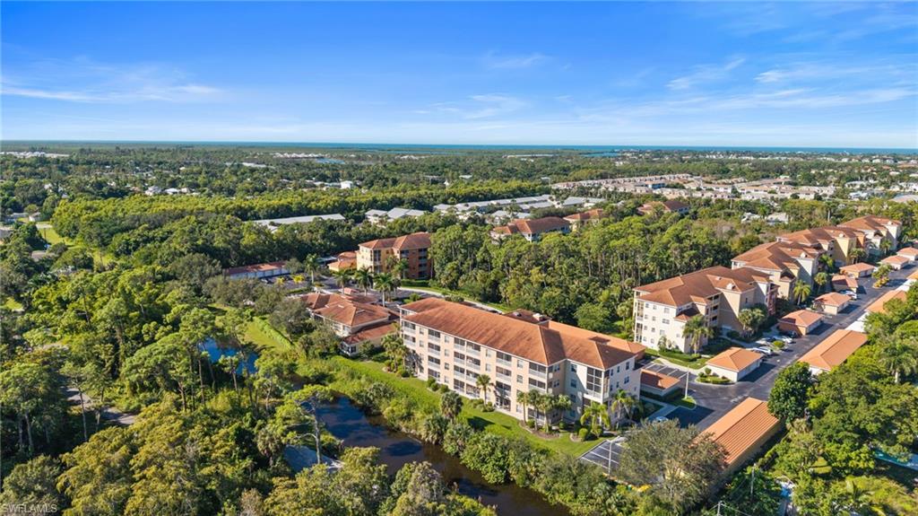 4455 Botanical Place CIR # 5, NAPLES Unit: 5