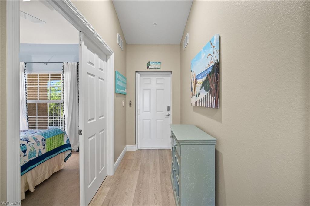 4455 Botanical Place CIR # 5, NAPLES Unit: 5
