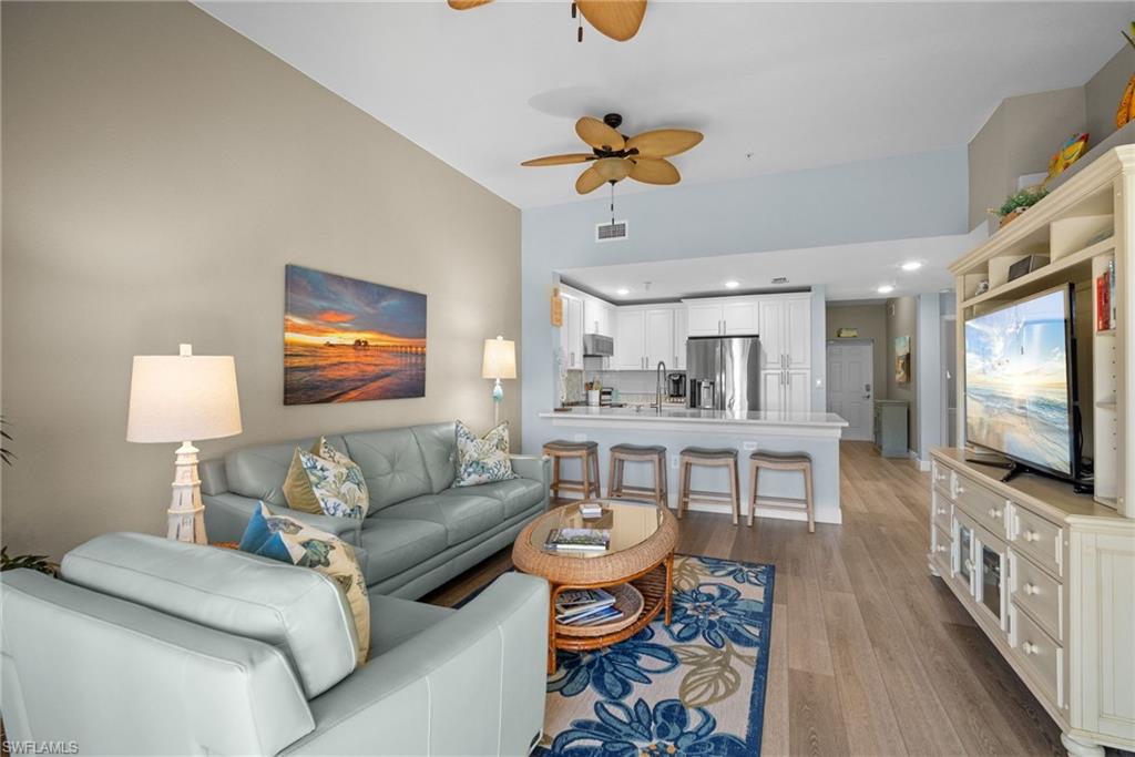 4455 Botanical Place CIR # 5, NAPLES Unit: 5