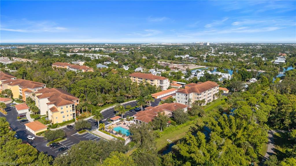 4455 Botanical Place CIR # 5, NAPLES Unit: 5