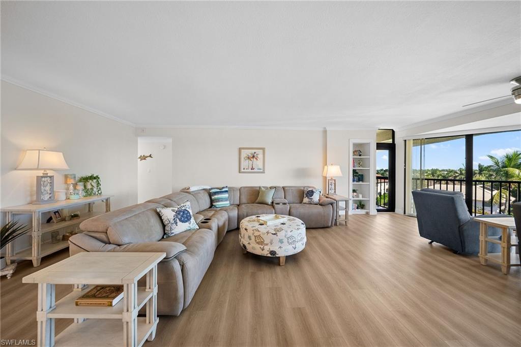 845 Collier CT # 505