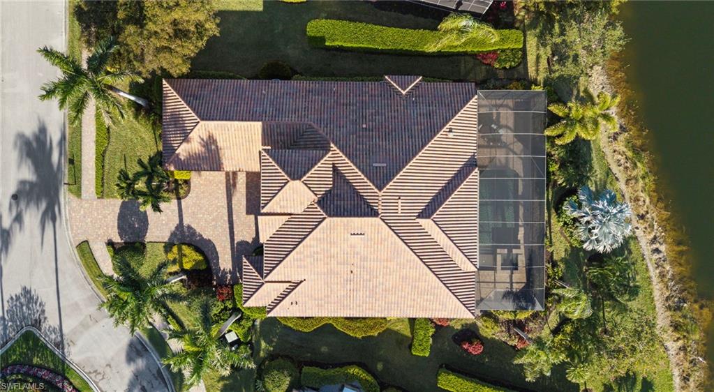 6482 Carema LN