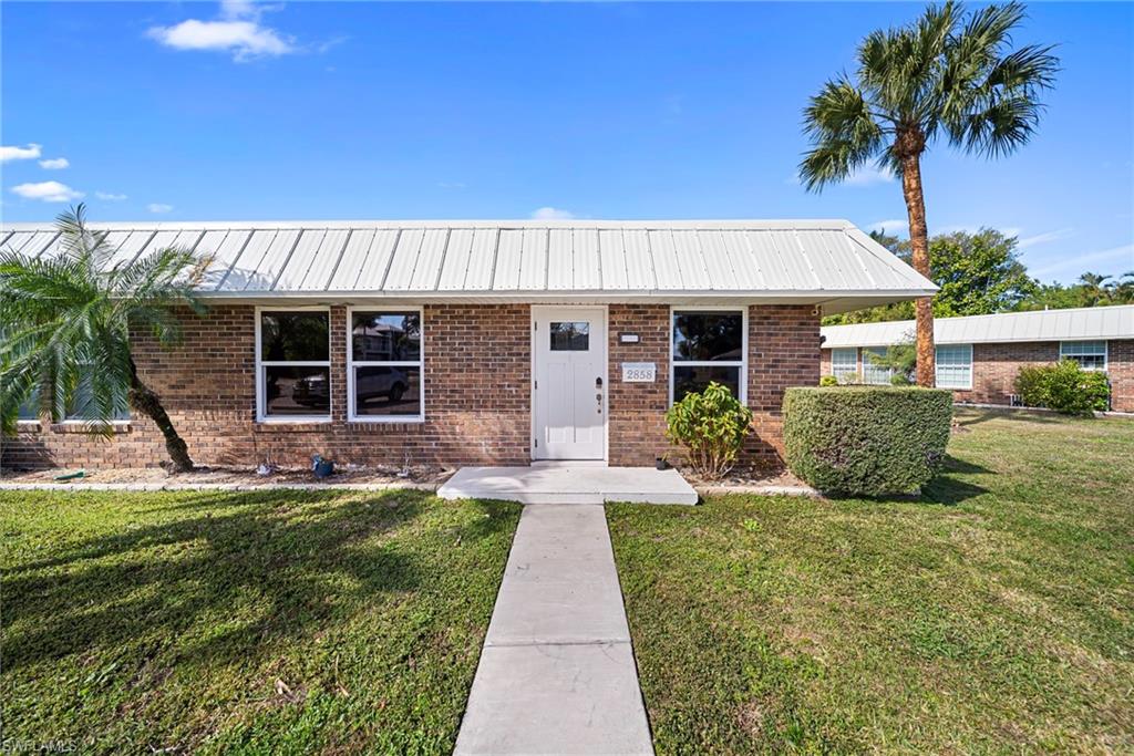 2858 Arbutus ST # F1