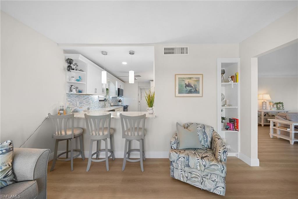 845 Collier CT 505