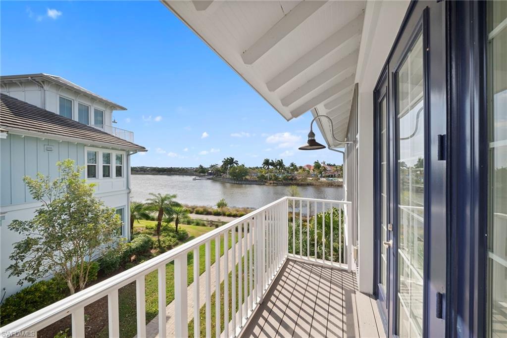 6553 Dominica DR 202