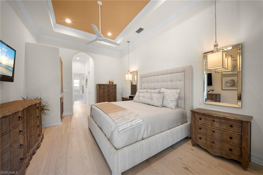 6449 Costa CIR