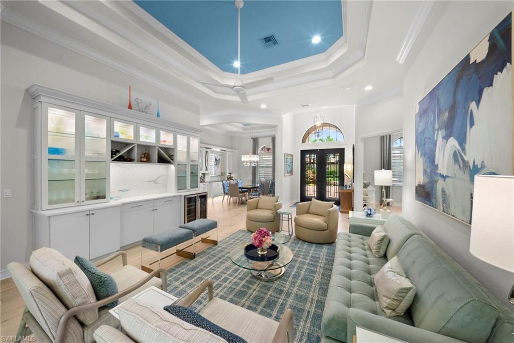 6449 Costa CIR