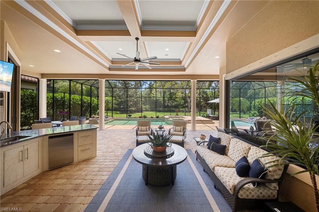 6449 Costa CIR