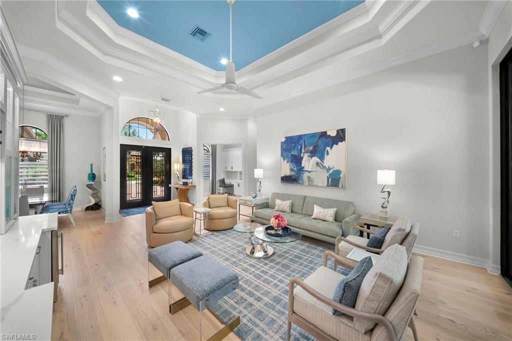 6449 Costa CIR