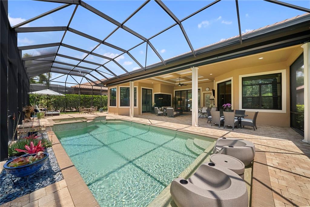6449 Costa CIR