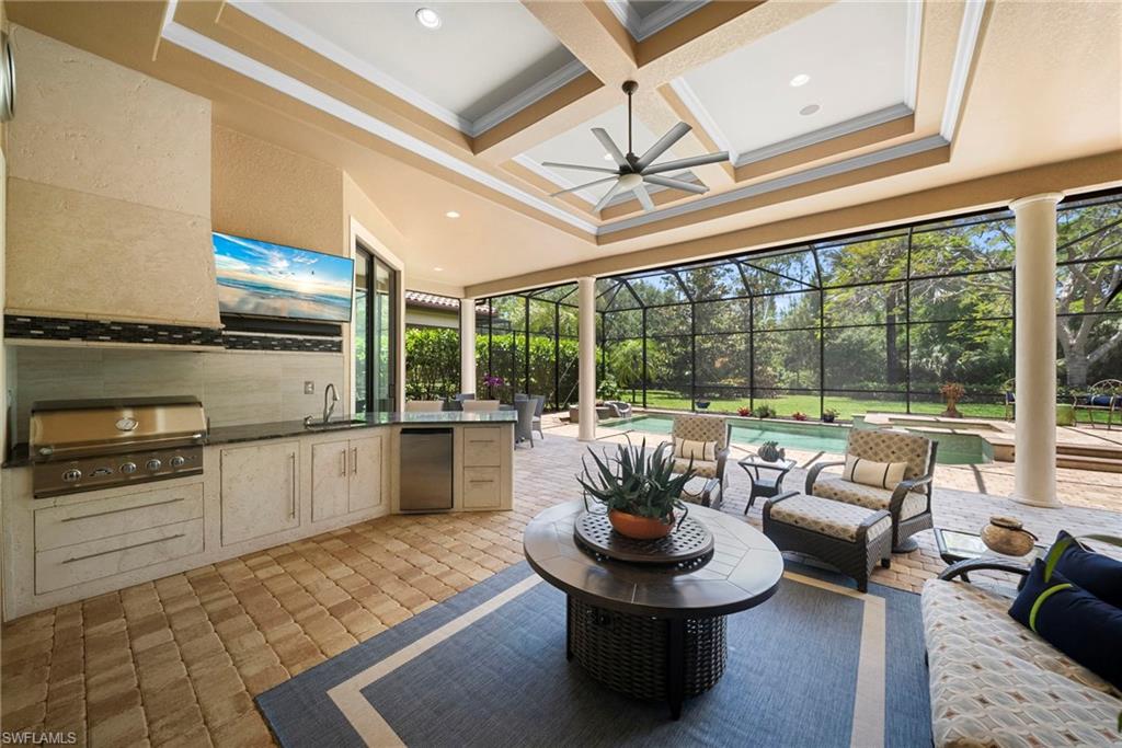 6449 Costa CIR