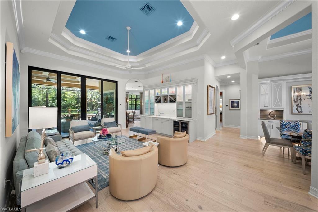 6449 Costa CIR