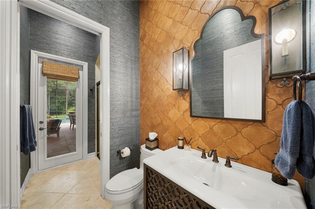 6477 Costa CIR
