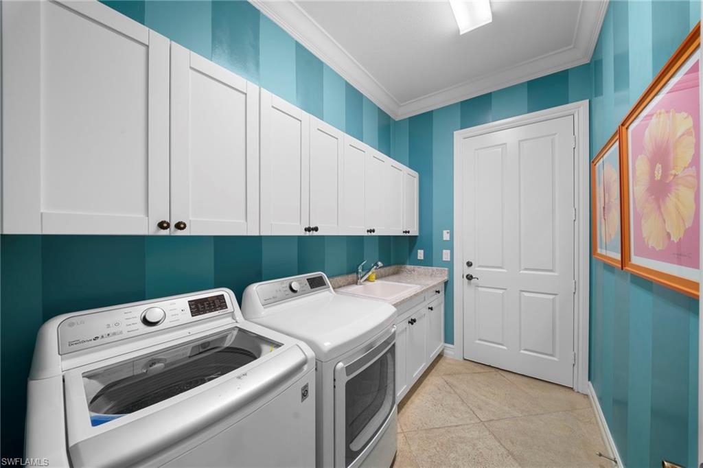 6477 Costa CIR