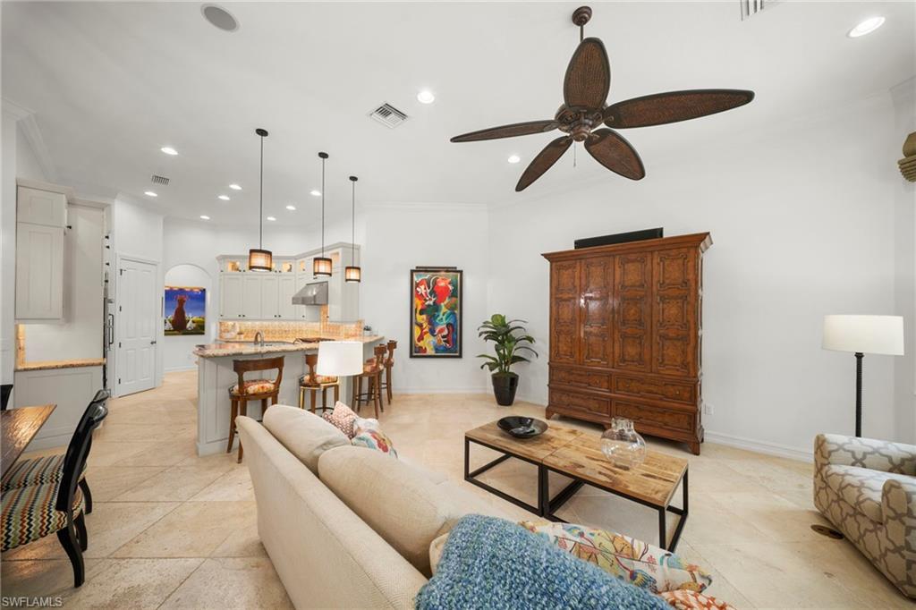 6477 Costa CIR