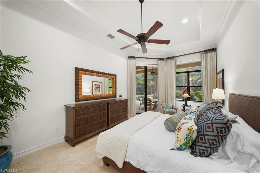 6477 Costa CIR
