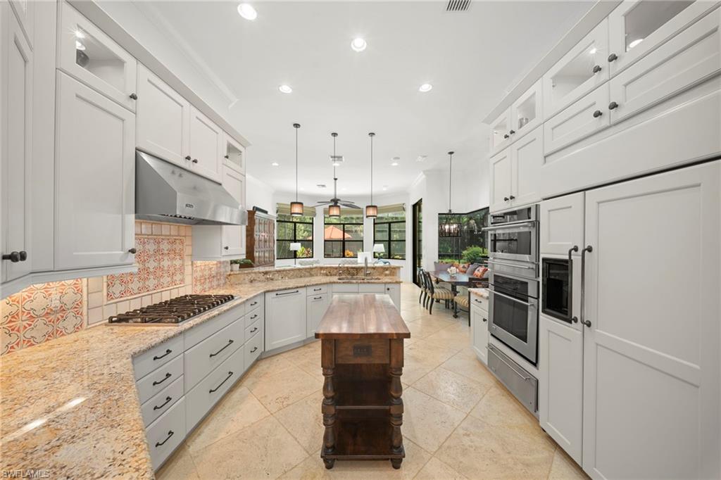 6477 Costa CIR