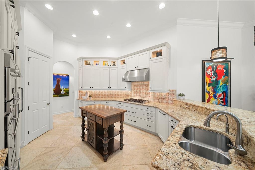 6477 Costa CIR
