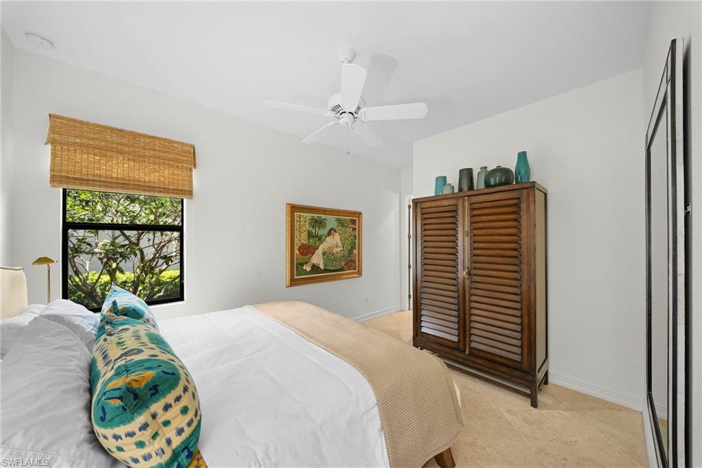 6477 Costa CIR