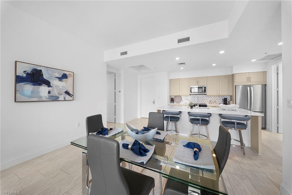 1111 Central AVE 217