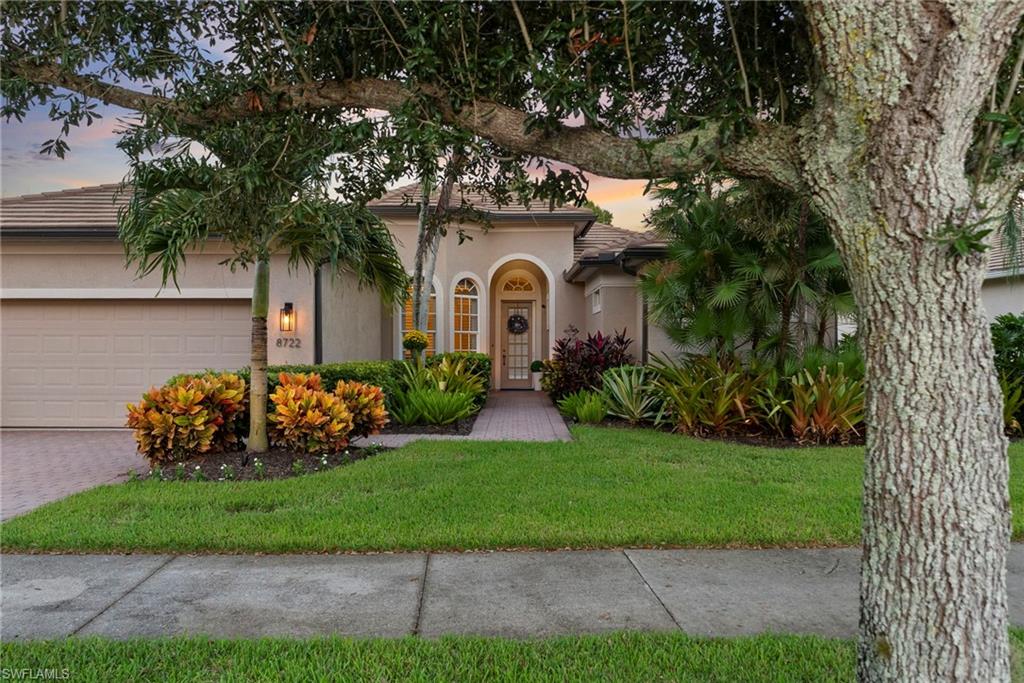 8722 Mustang Island Cir Naples FL