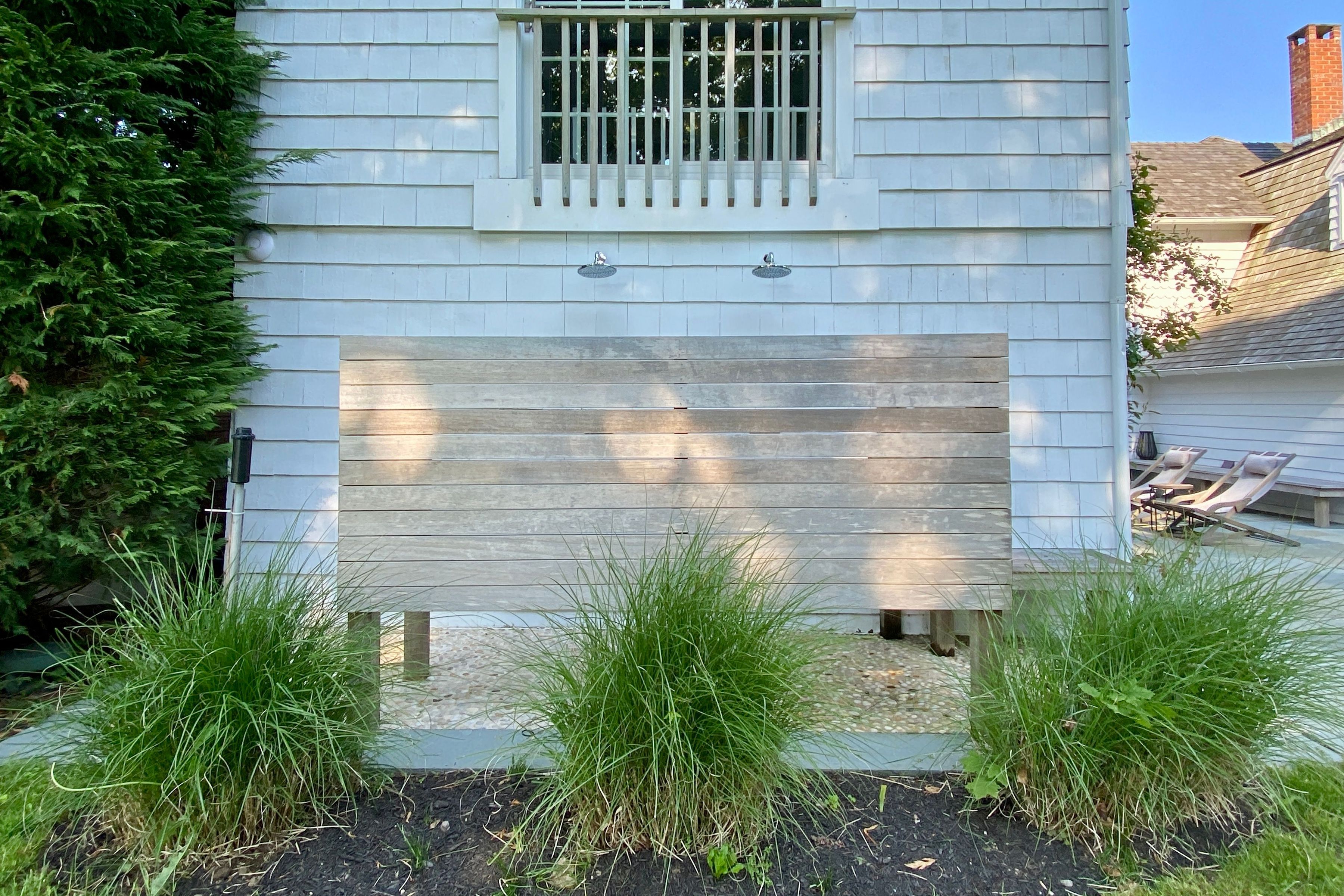 135 Little Plains & 140 Meeting House Lane