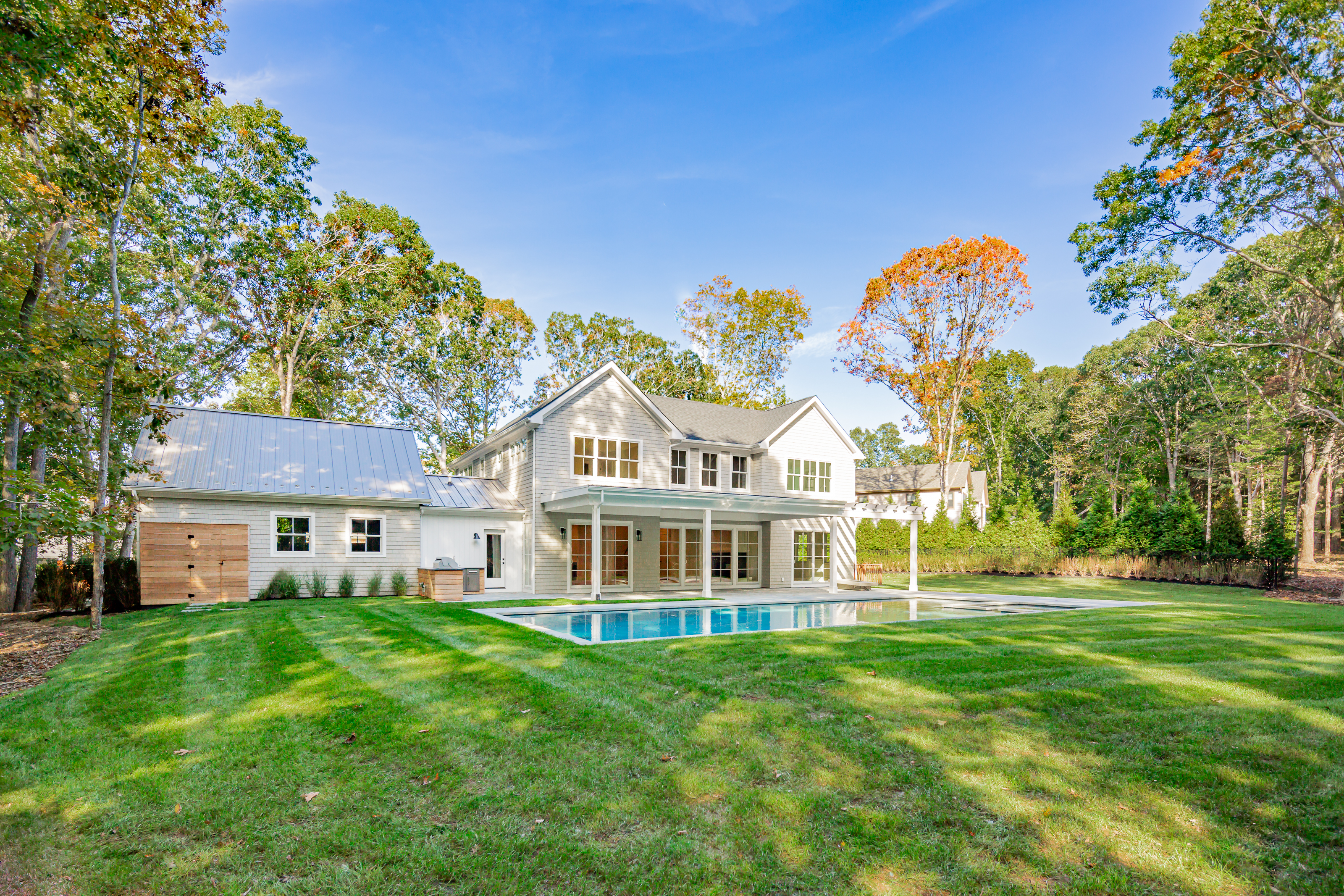 15 Sag Harbor Ct