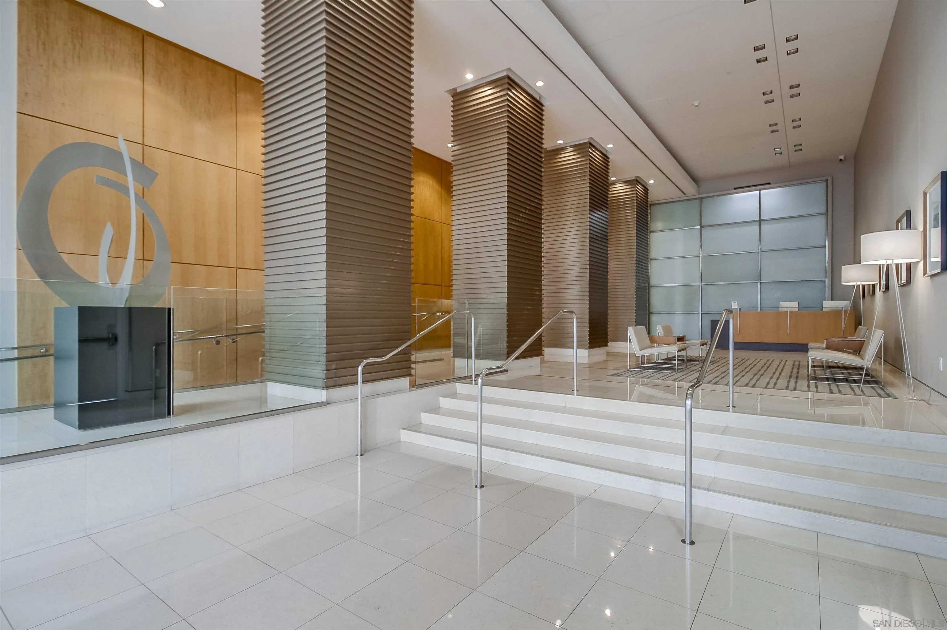 575 6th Ave Unit 1011