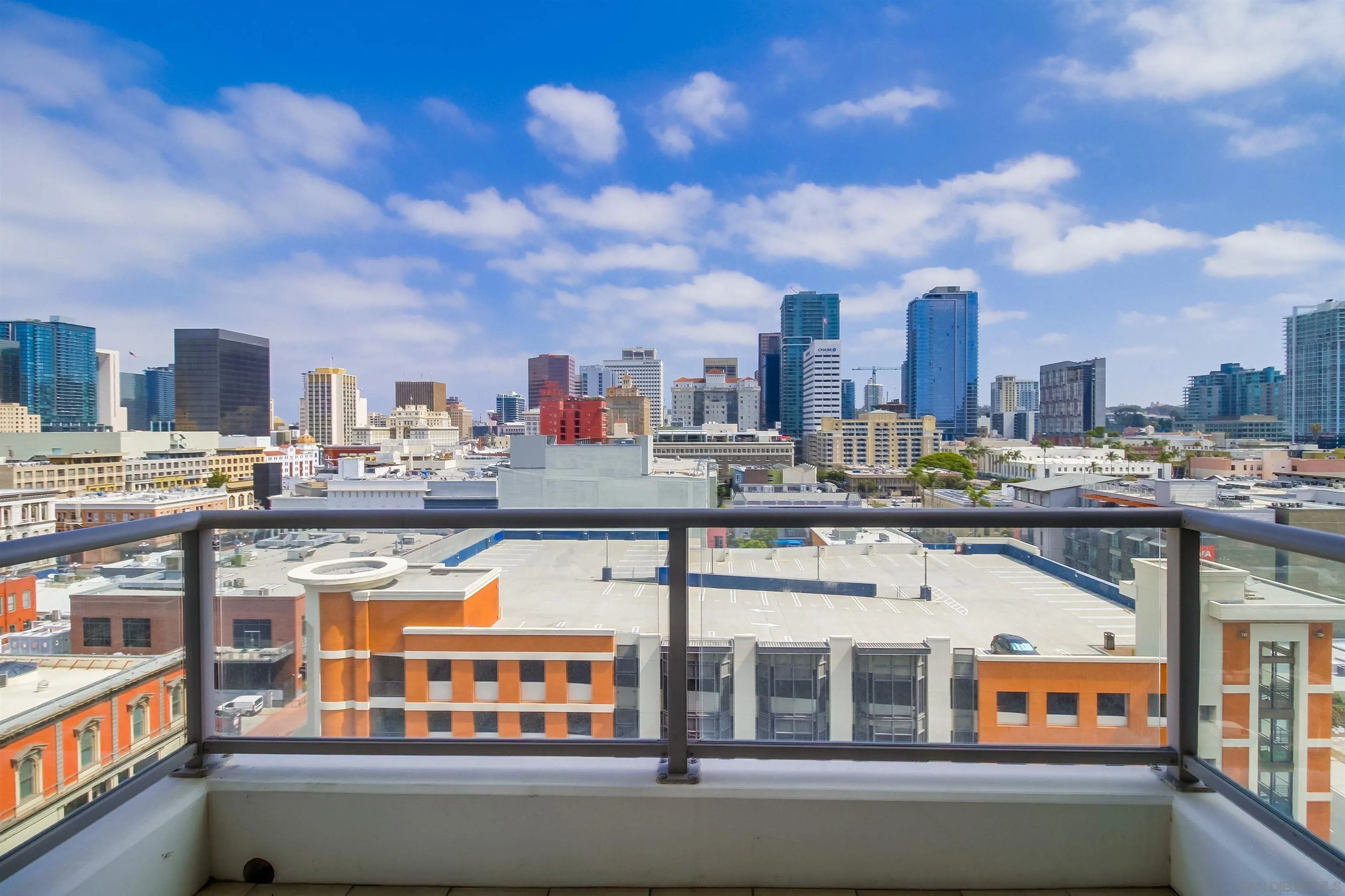 575 6th Ave Unit 1011